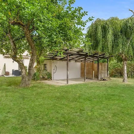 Moderne Traumwohnung Mit Traumgarten Apartamento *