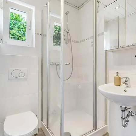 Moderne Traumwohnung Mit Traumgarten Apartment Mayen