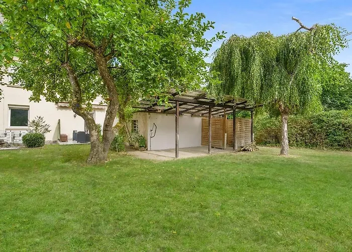 Moderne Traumwohnung Mit Traumgarten Apartamento *